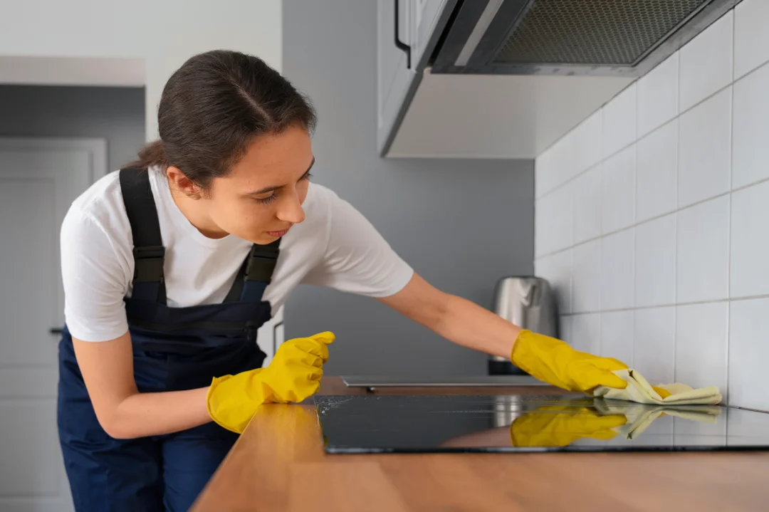 Cleaning a kitchen surface
